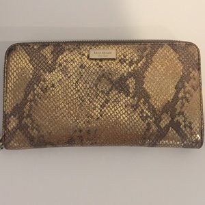 Kate Spade Wallet ♠️
